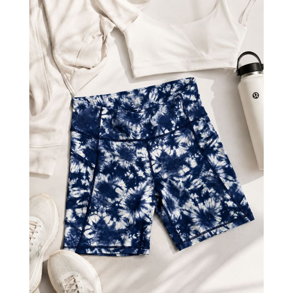 Gap Women's  Blue Tie-Dye Biker Shorts – Petite Large (PL)